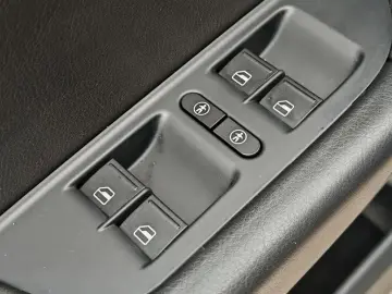 Volkswagen Touareg Gen-Ii-2010-2018