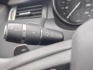 Land-Rover Range-Rover-Evoque Gen-I-2012-2018