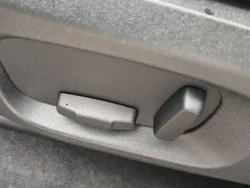 Land-Rover Range-Rover-Evoque Gen-I-2012-2018