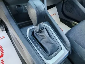 Renault Clio Hybrid Benzina Automat 2021