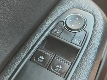 Renault Clio Hybrid Benzina Automat 2021