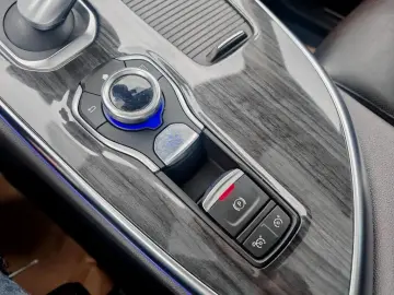 Renault Espace Gen-V-2015