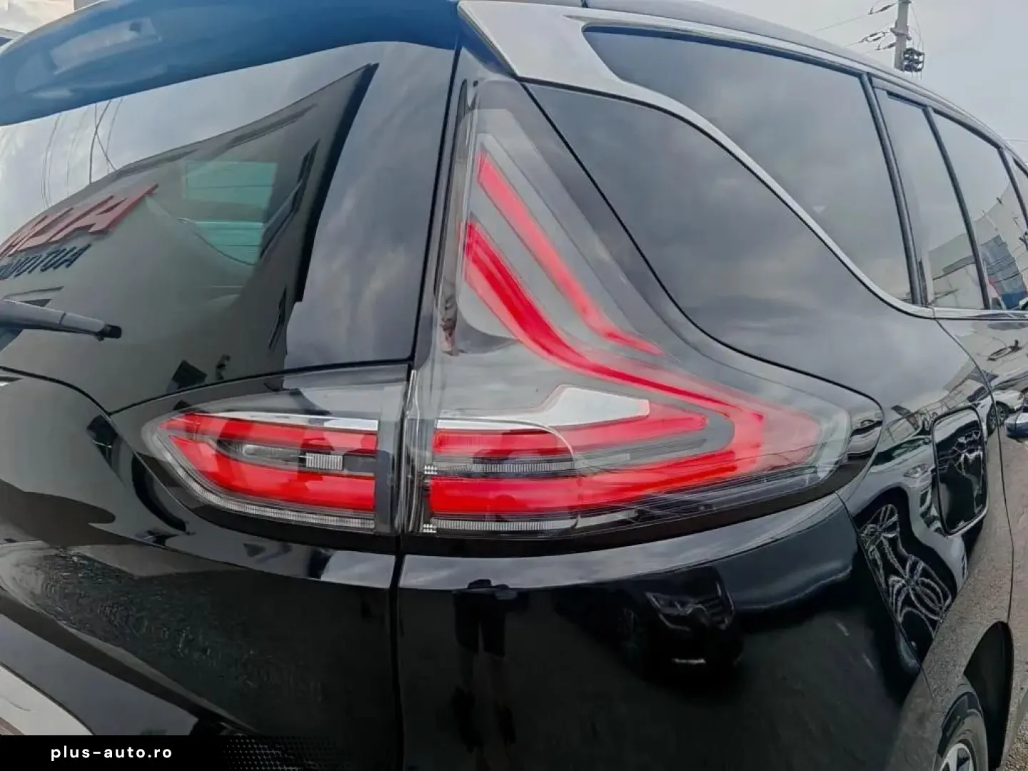 Renault Espace Gen-V-2015