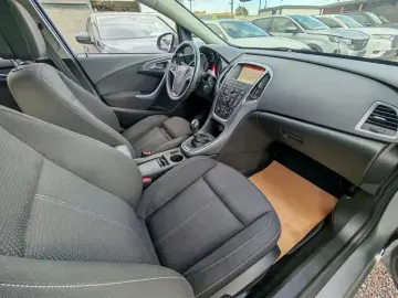 Opel Astra Diesel 2014