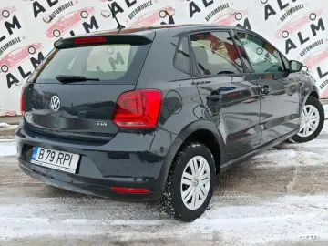 Volkswagen Polo Gen-Vi-2017