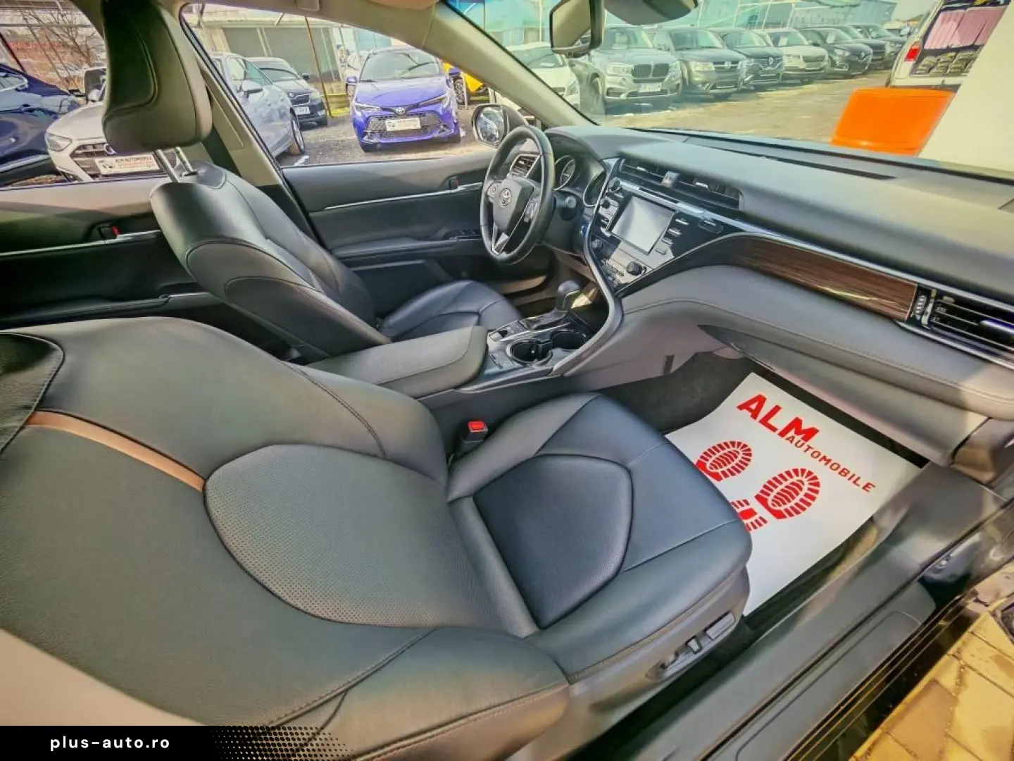 Toyota Camry Benzina Hybrid Automat 2021 - Leasing  Credit