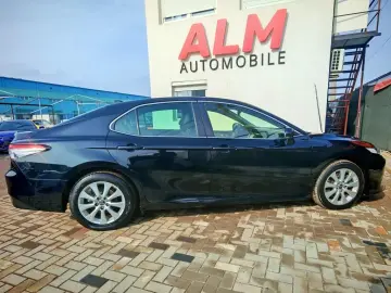 Toyota Camry Benzina Hybrid Automat 2021 - Leasing  Credit