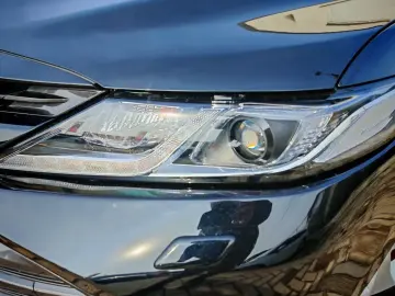 Toyota Camry Benzina Hybrid Automat 2021 - Leasing  Credit