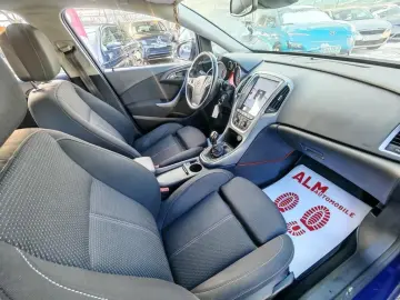 Opel Astra Gen-J-2009-2018