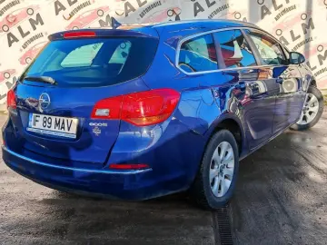 Opel Astra Gen-J-2009-2018