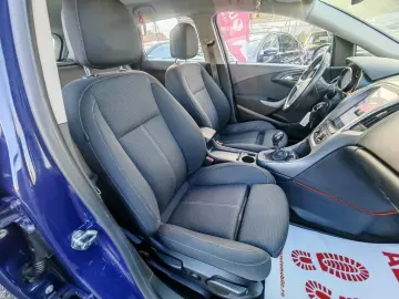 Opel Astra Gen-J-2009-2018