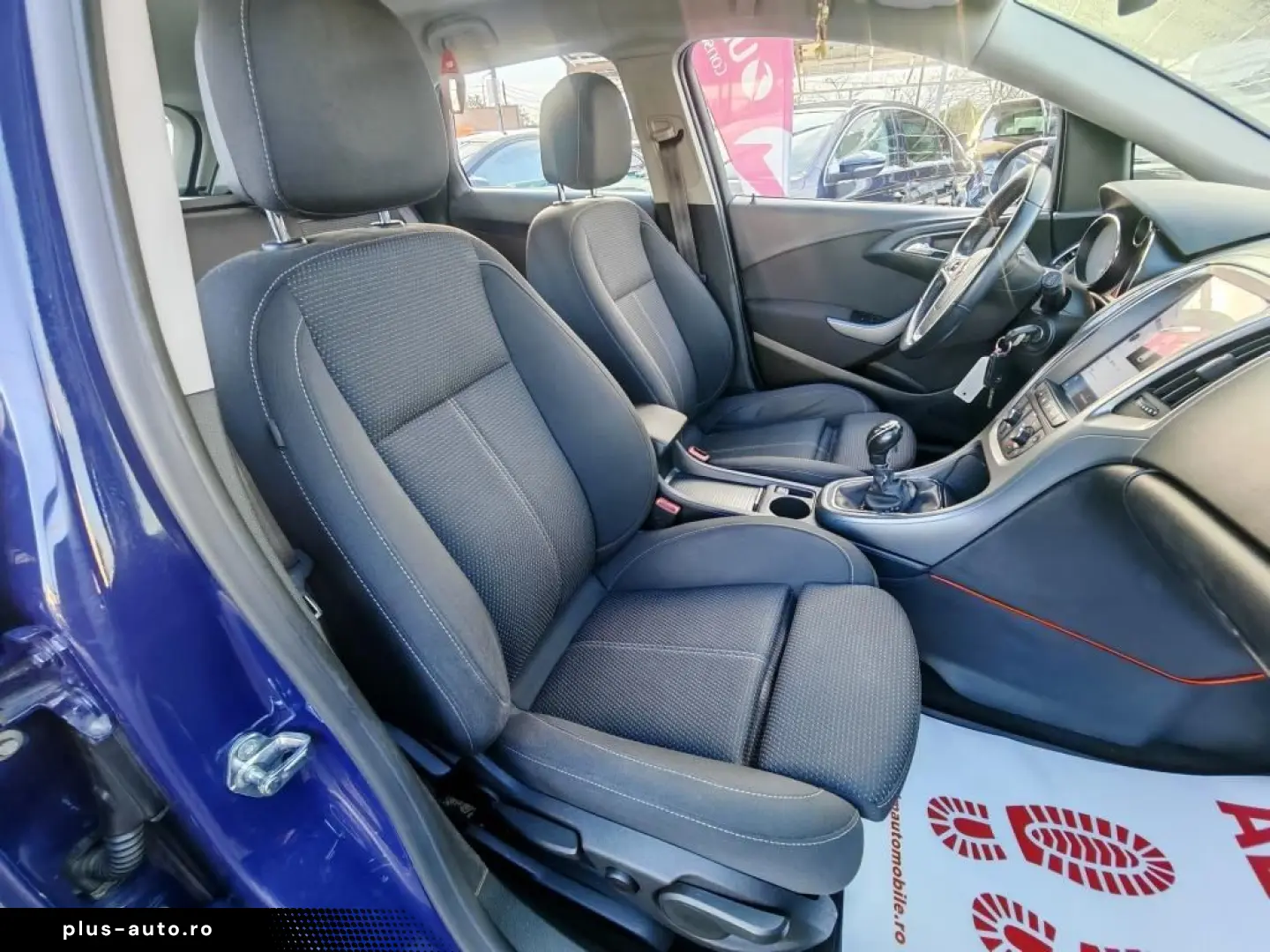 Opel Astra Gen-J-2009-2018