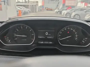 Peugeot 208 Allure Benzina 2017