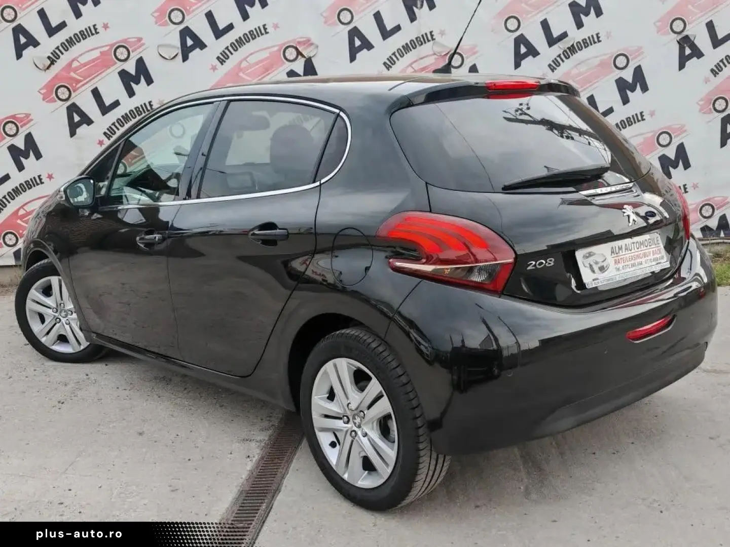 Peugeot 208 Benzina Automat 2019