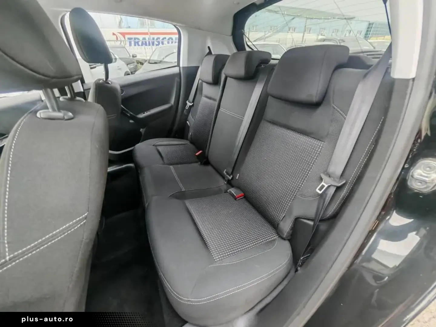 Peugeot 208 Benzina Automat 2019