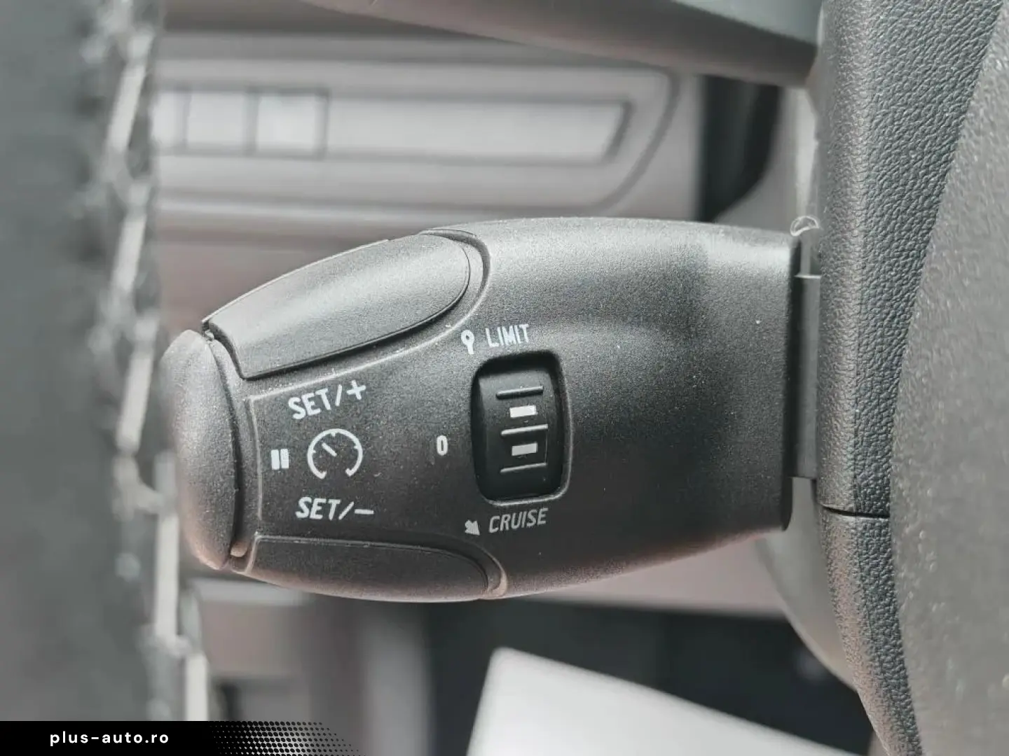 Peugeot 208 Benzina Automat 2019