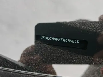 Peugeot 208 Benzina Automat 2019