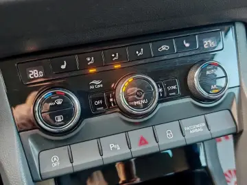 Skoda Karoq Benzina Automat 2018