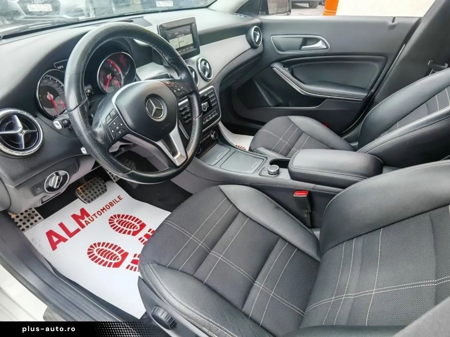 Mercedes-Benz Cla Gen-C117-2013-2018