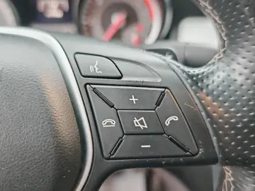 Mercedes-Benz Cla Gen-C117-2013-2018