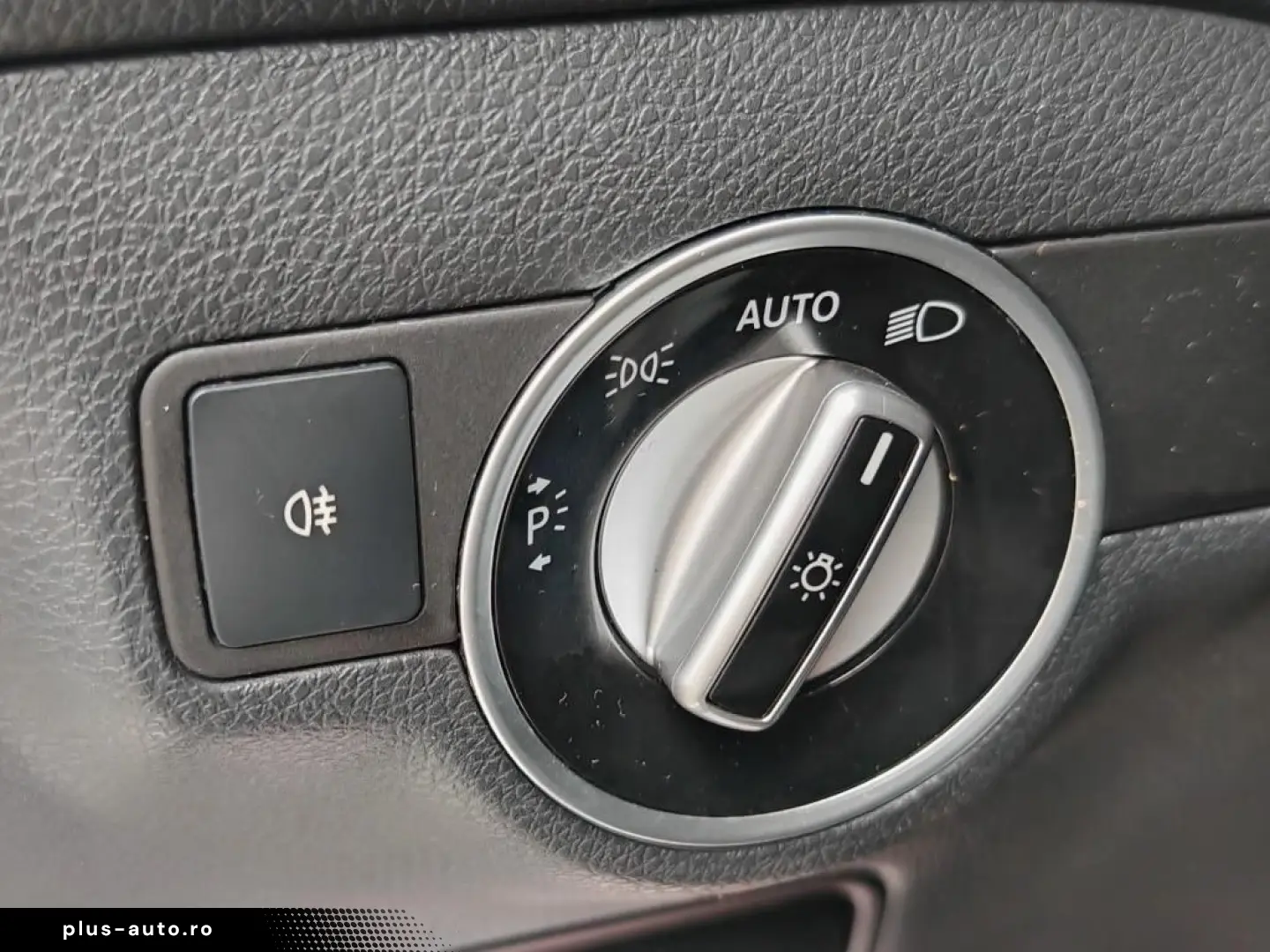 Mercedes-Benz Cla Gen-C117-2013-2018