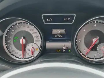 Mercedes-Benz Cla Gen-C117-2013-2018