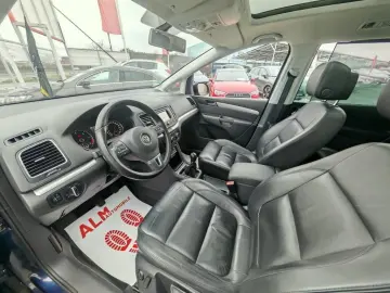 Volkswagen Sharan Gen-Ii-2010