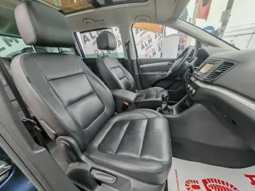 Volkswagen Sharan Gen-Ii-2010