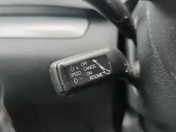 Volkswagen Sharan Gen-Ii-2010