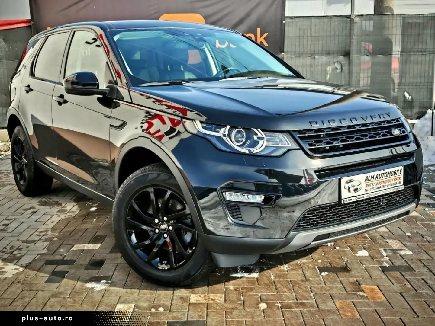 Land-Rover Discovery-Sport