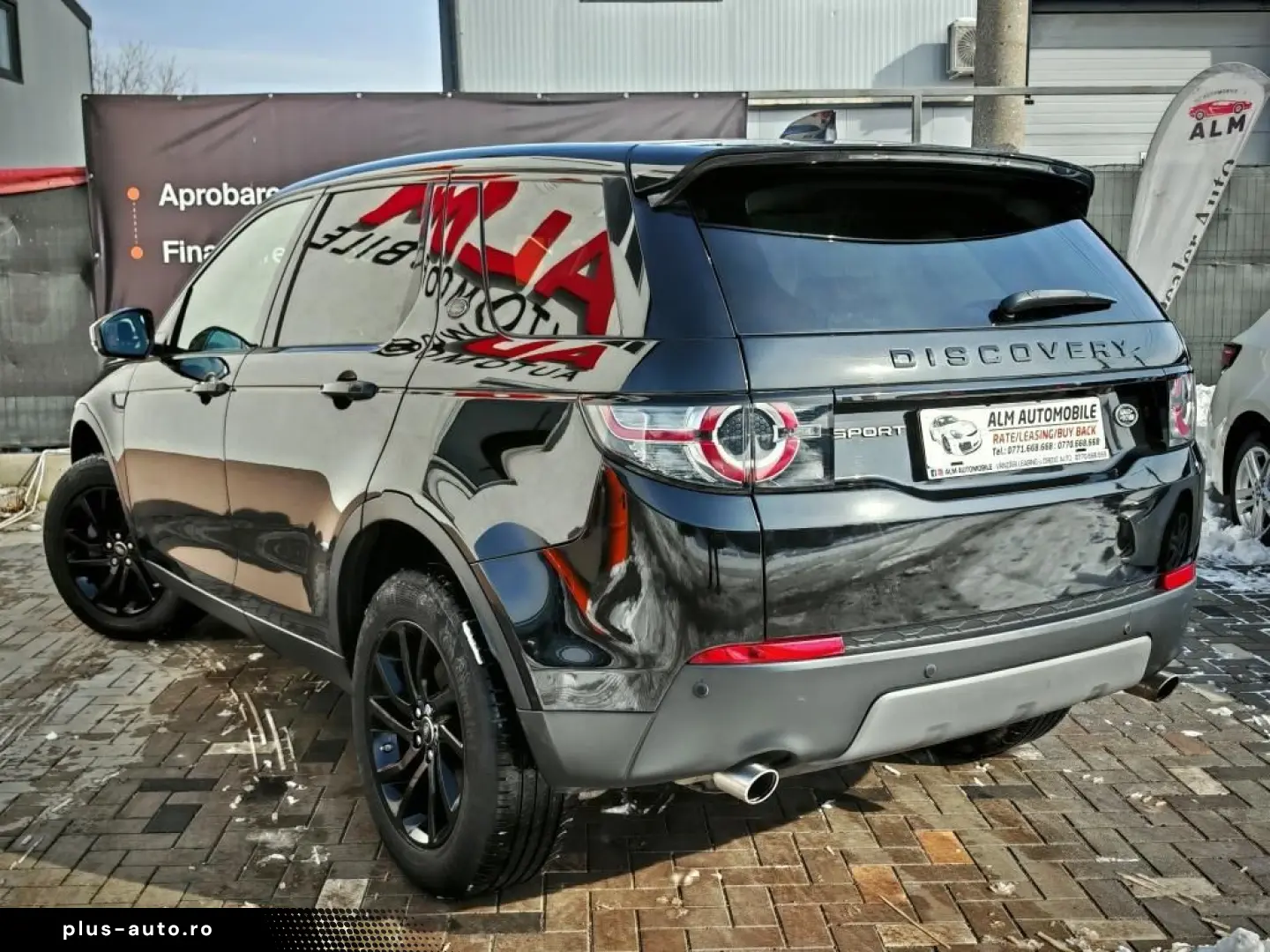 Land-Rover Discovery-Sport