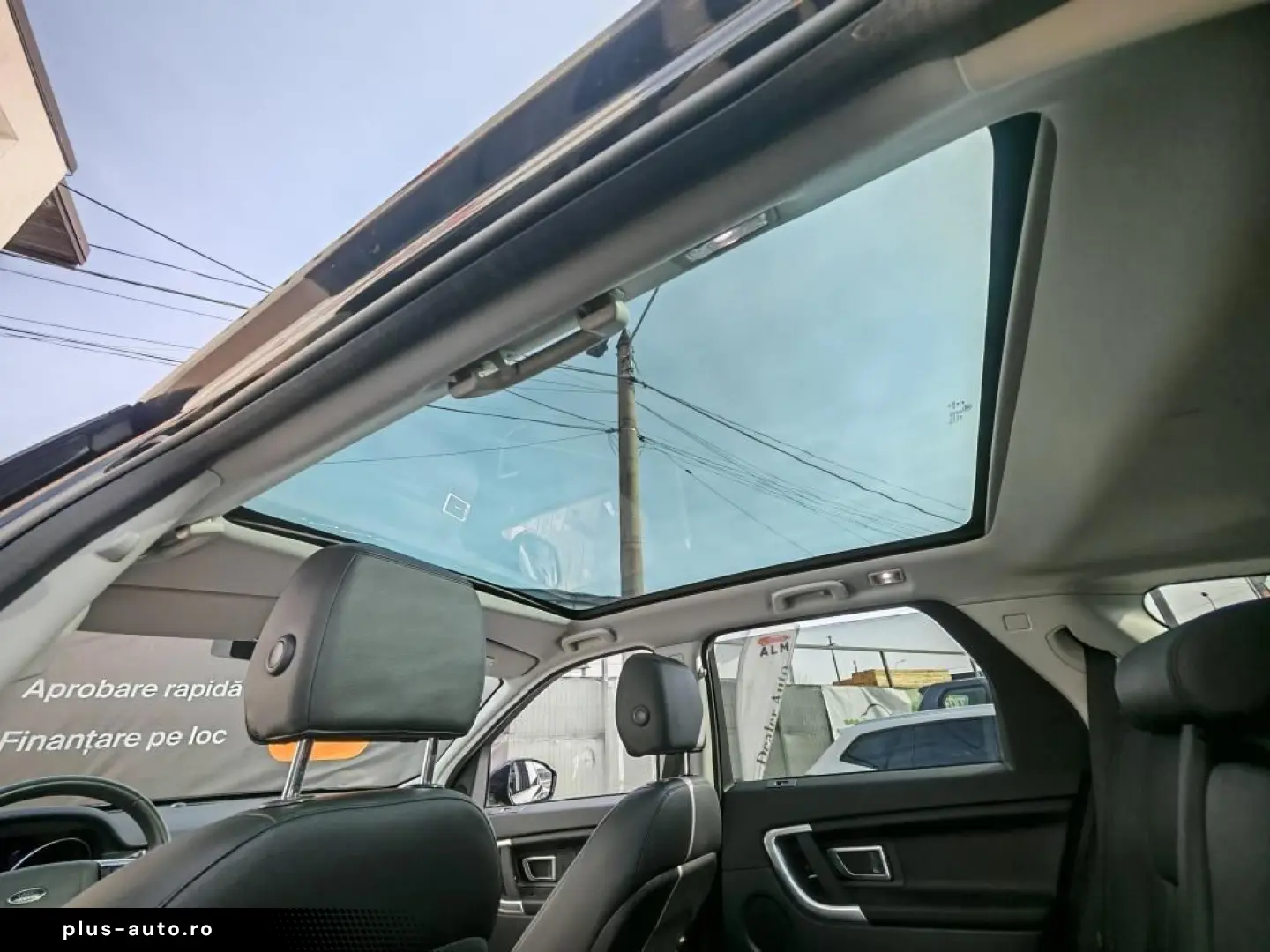 Land-Rover Discovery-Sport