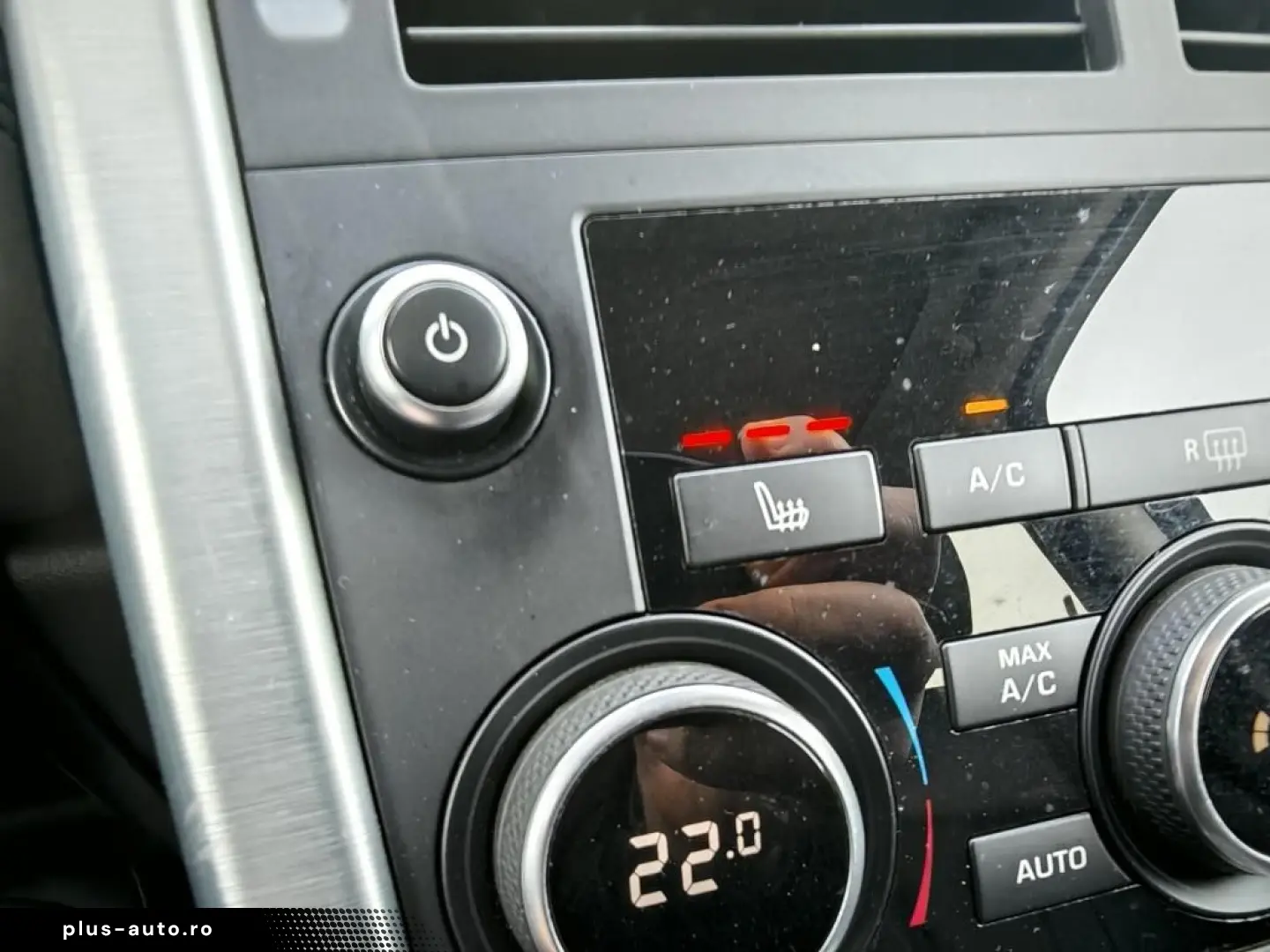 Land-Rover Discovery-Sport