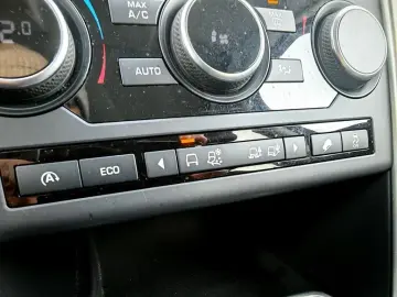 Land-Rover Discovery-Sport