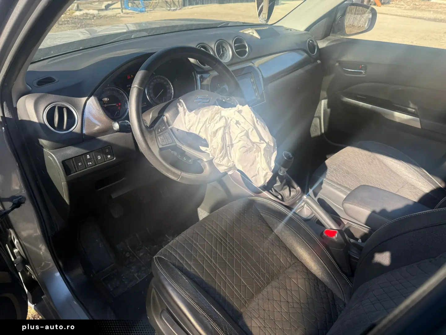 Suzuki Vitara Hybrid 2021 Avariat 1.4 Benzina 130cp