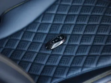 Mercedes Benz S580 Long 4Matic AMG63Line Gold Schawe 1 din 1