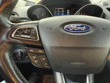 Ford Kuga Titanium 4×4  2018