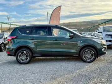 Ford Kuga Titanium 4×4  2018