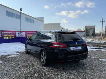 PEUGEOT 308 SW -ALLURE