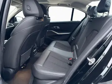 BMW 320i xDrive Aut.