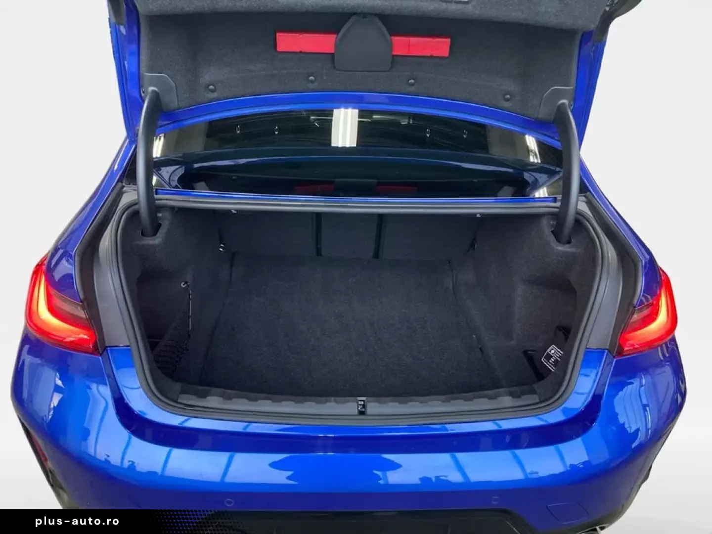 BMW 330i xDrive M Sport Pro