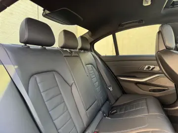 BMW 320d xD MSport H&K Sport seats