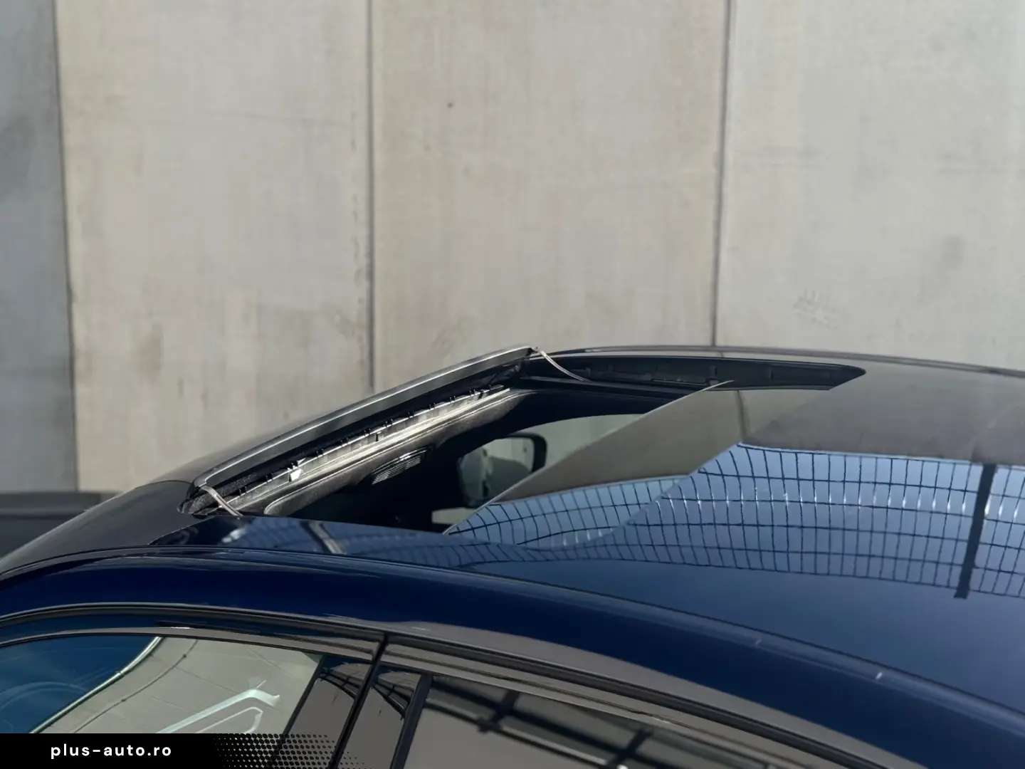 BMW 320d xD MSport H&K Sport seats