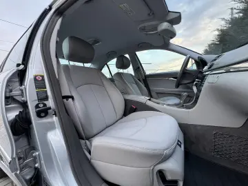 Mercedes-Benz E200 Kompressor W211 Facelift   Avantgarde