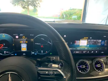 Mercedes-Benz E 400 4M Coupe 2x AMG Line Multibeam