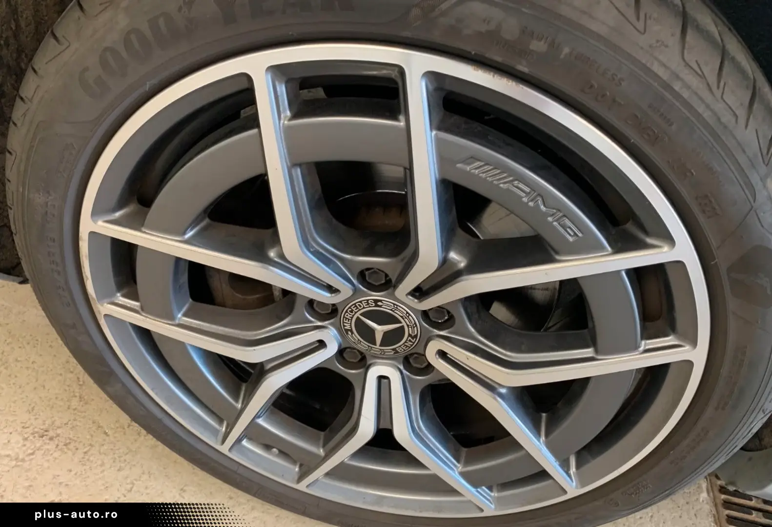 Mercedes-Benz E 400 4M Coupe 2x AMG Line Multibeam