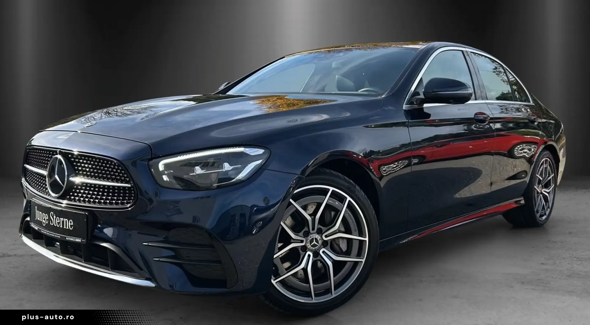 Mercedes-Benz E 300 AMG Pano DISTRO