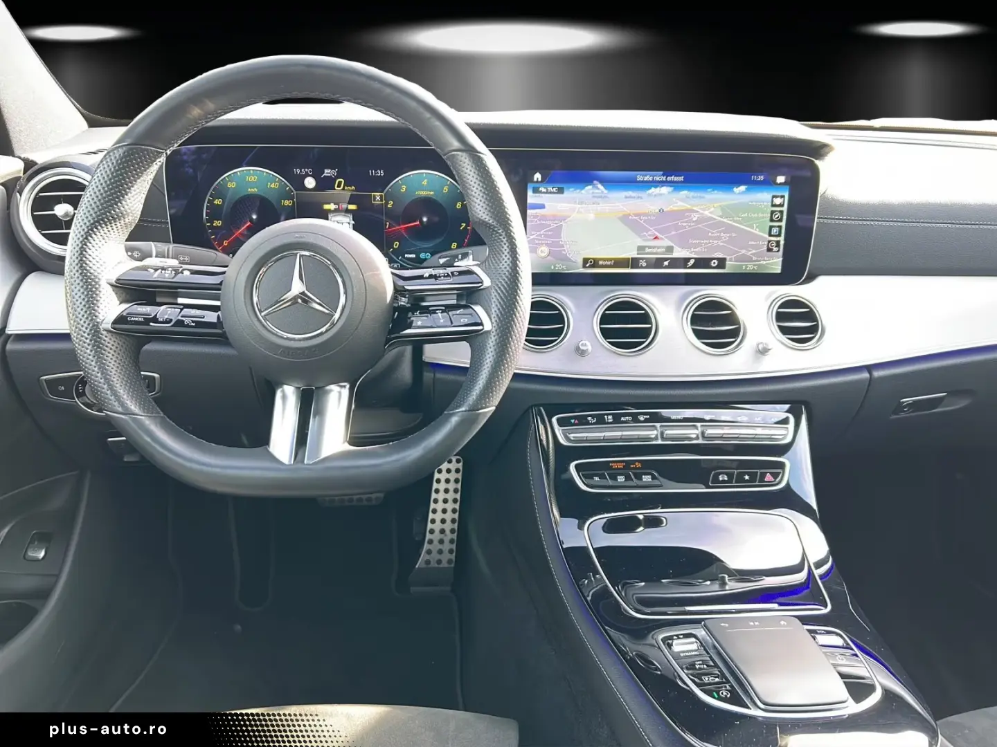 Mercedes-Benz E 300 AMG Pano DISTRO