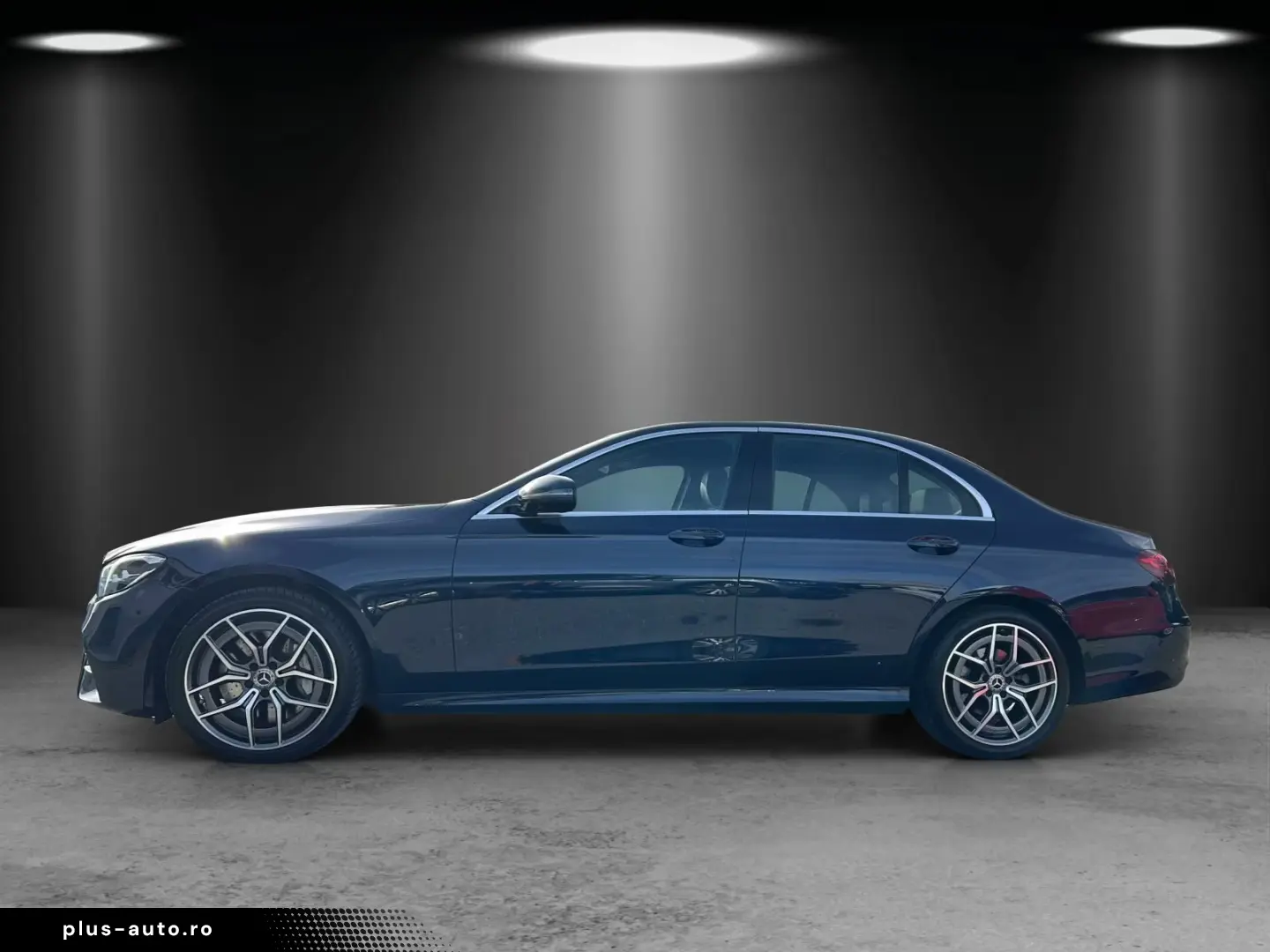 Mercedes-Benz E 300 AMG Pano DISTRO