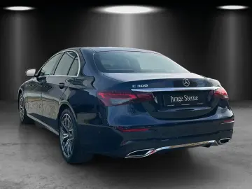 Mercedes-Benz E 300 AMG Pano DISTRO